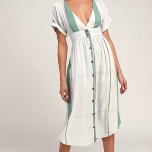 O'Neill Green and Cream Midi Dress